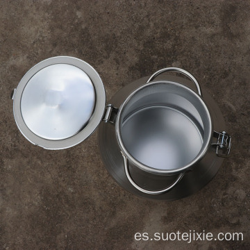 latas de aluminio selladas, leche, granos y barriles de arroz